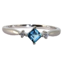 Белое золото кольцо голубой топаз и бриллианты ювелирная компания МАБЭ